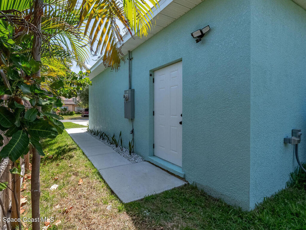 1364 Palmer Court, Cocoa Beach, FL 32931