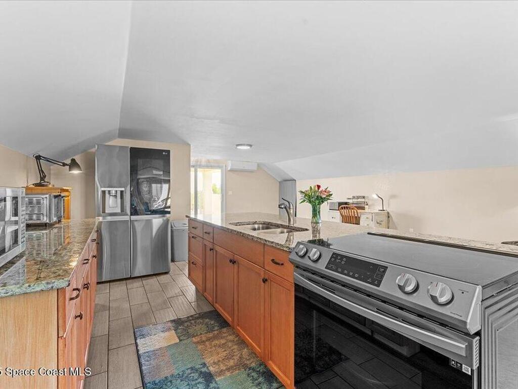 8865 Central Avenue, Micco, FL 32976