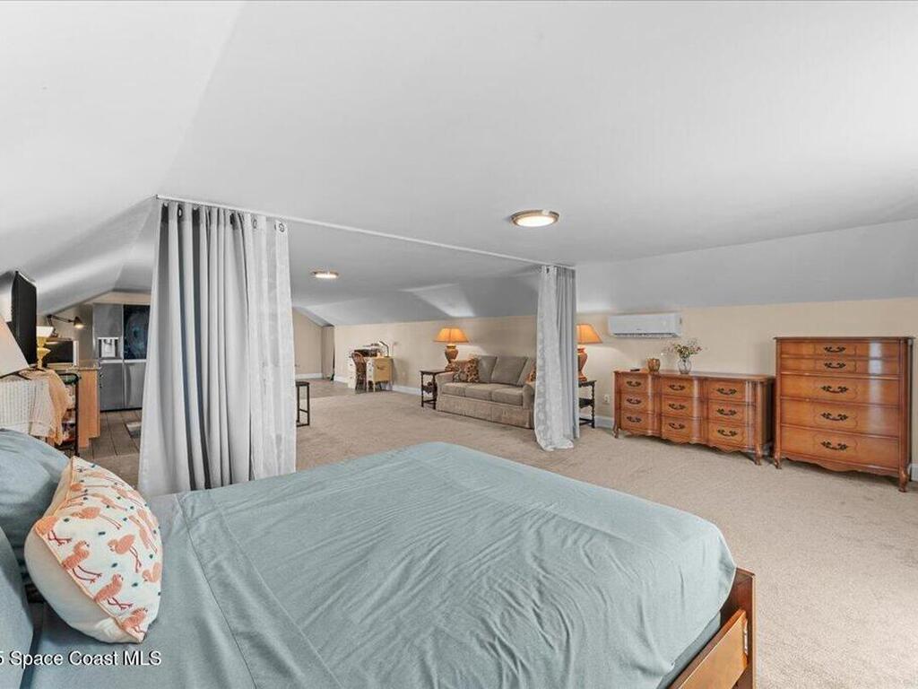 8865 Central Avenue, Micco, FL 32976