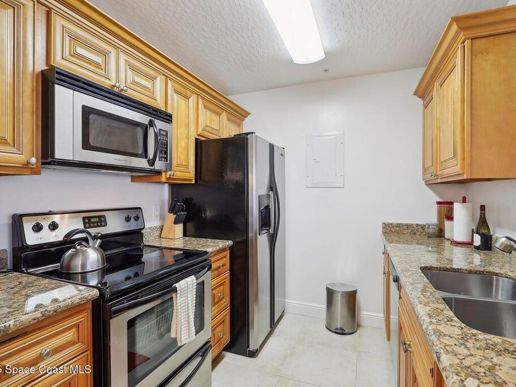 7667 N Wickham Road, Suntree, FL 32940