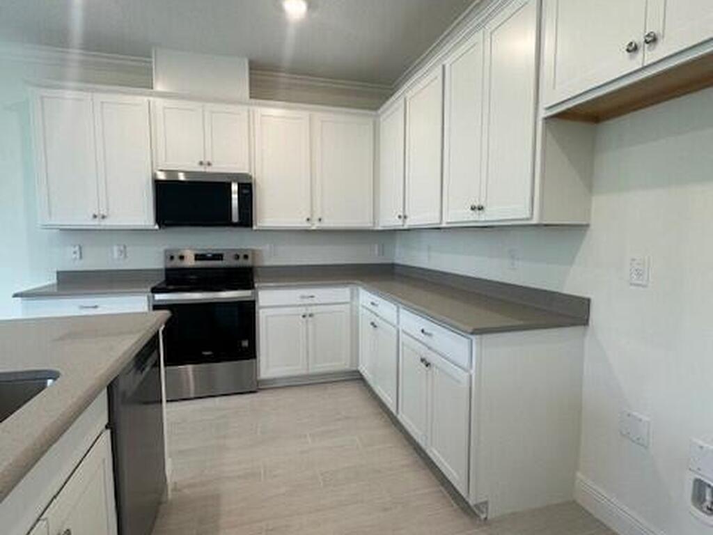 2932 Embrace Way, Titusville, FL 32780