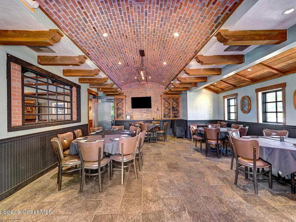 6630 Colonnade Avenue, Melbourne, FL 32940