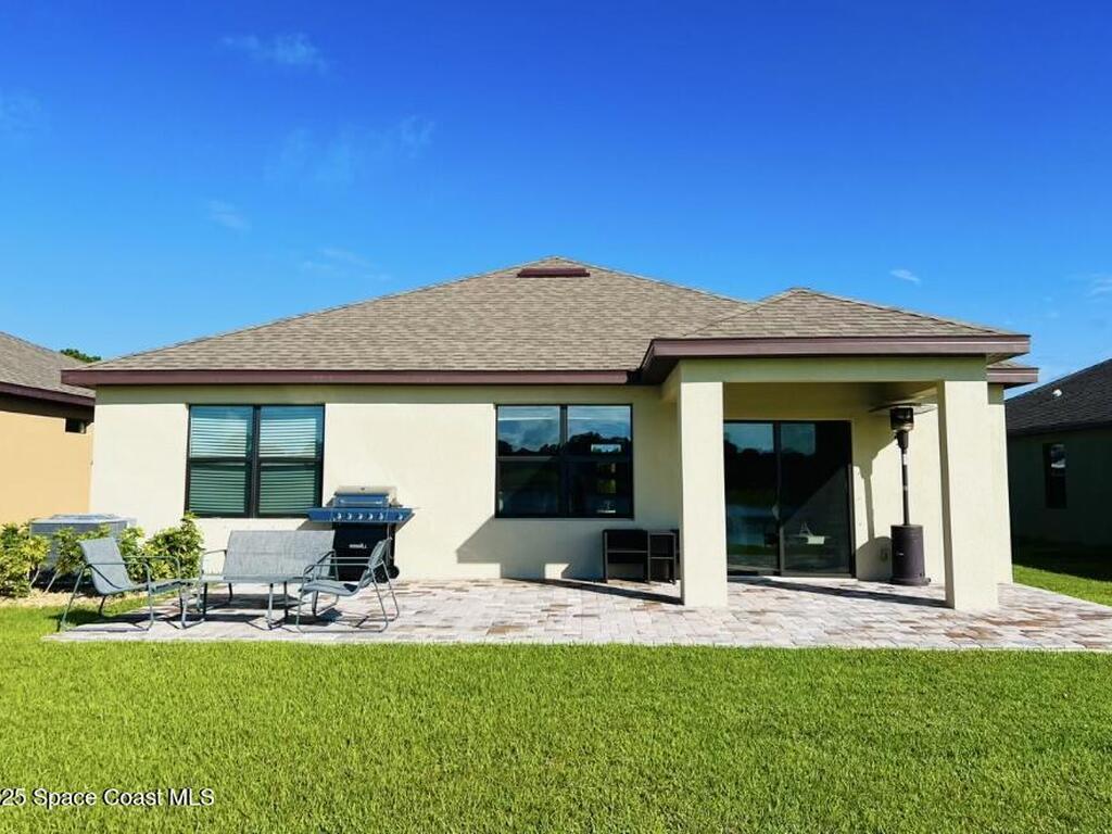841 Old Country Road, Palm Bay, FL 32909