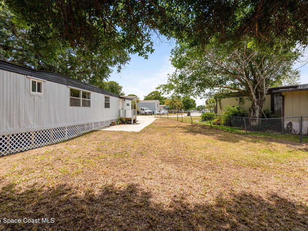 2593 Amberly Road, Palm Bay, FL 32905
