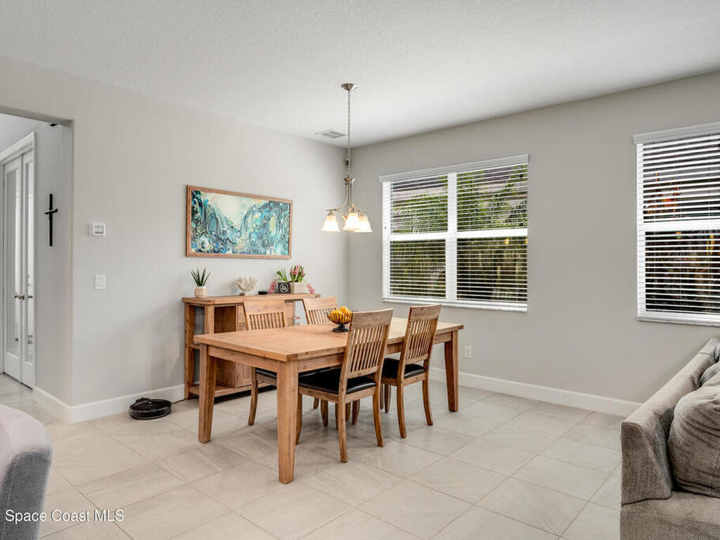 3104 Hummingbird Way, Melbourne, FL 32940