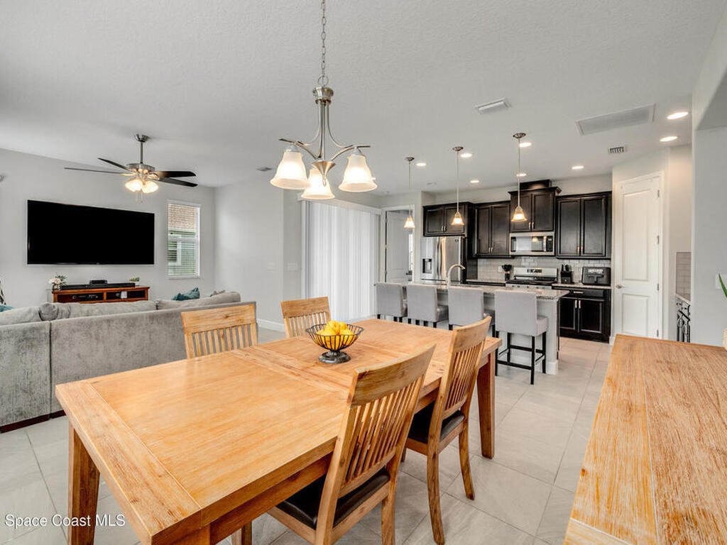 3104 Hummingbird Way, Melbourne, FL 32940