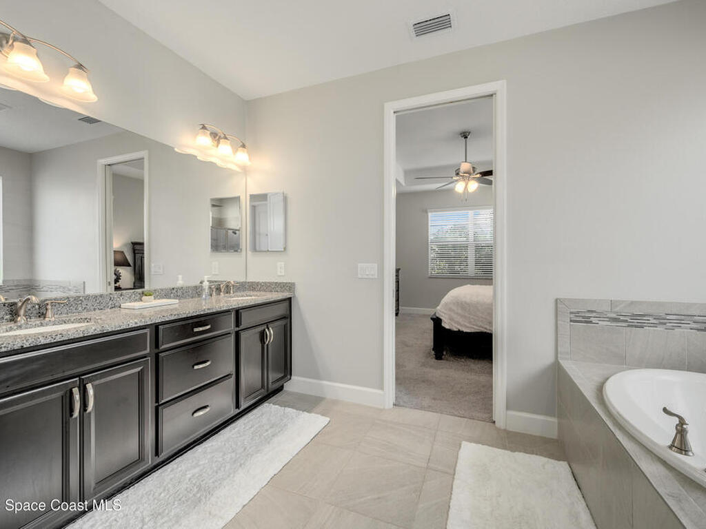 3104 Hummingbird Way, Melbourne, FL 32940