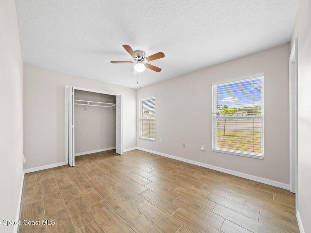 502 Black Horse Street, Palm Bay, FL 32909