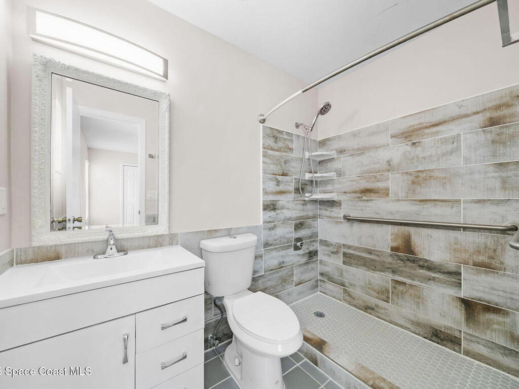 502 Black Horse Street, Palm Bay, FL 32909