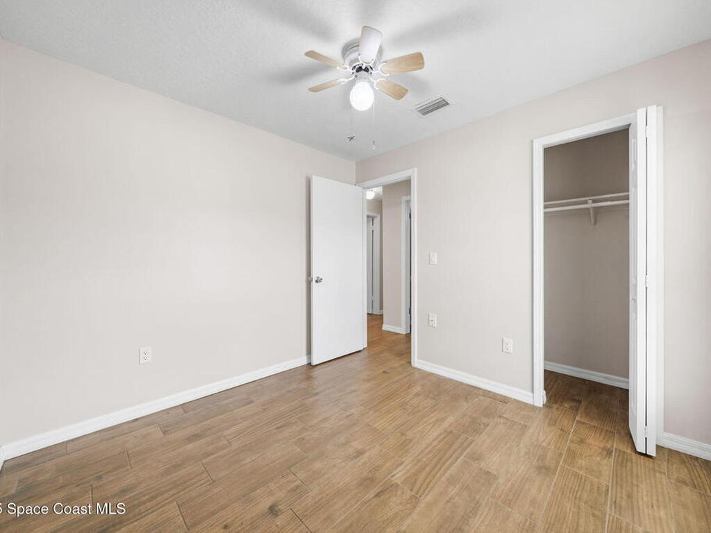 502 Black Horse Street, Palm Bay, FL 32909