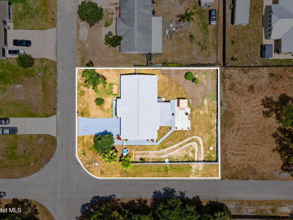 502 Black Horse Street, Palm Bay, FL 32909