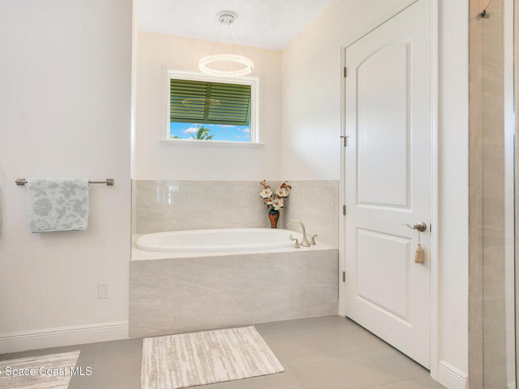 130 Utopia Circle, Merritt Island, FL 32952