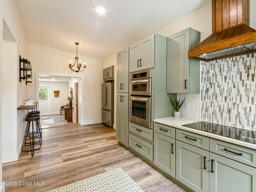 66 Moore Avenue, Merritt Island, FL 32952