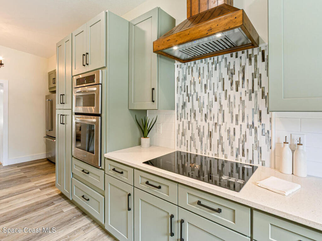 66 Moore Avenue, Merritt Island, FL 32952