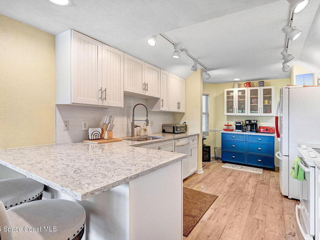 5011 Dixie Highway, Palm Bay, FL 32905
