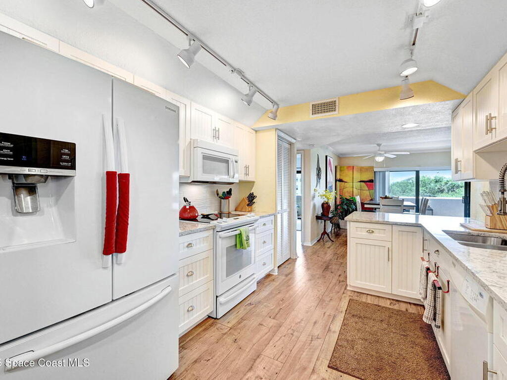 5011 Dixie Highway, Palm Bay, FL 32905