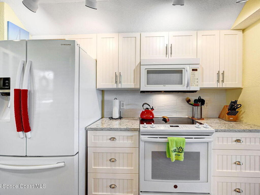5011 Dixie Highway, Palm Bay, FL 32905