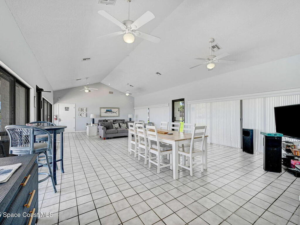 5011 Dixie Highway, Palm Bay, FL 32905