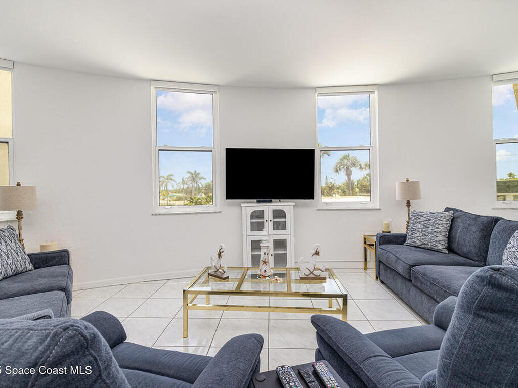 333 N Atlantic Avenue, Cocoa Beach, FL 32931