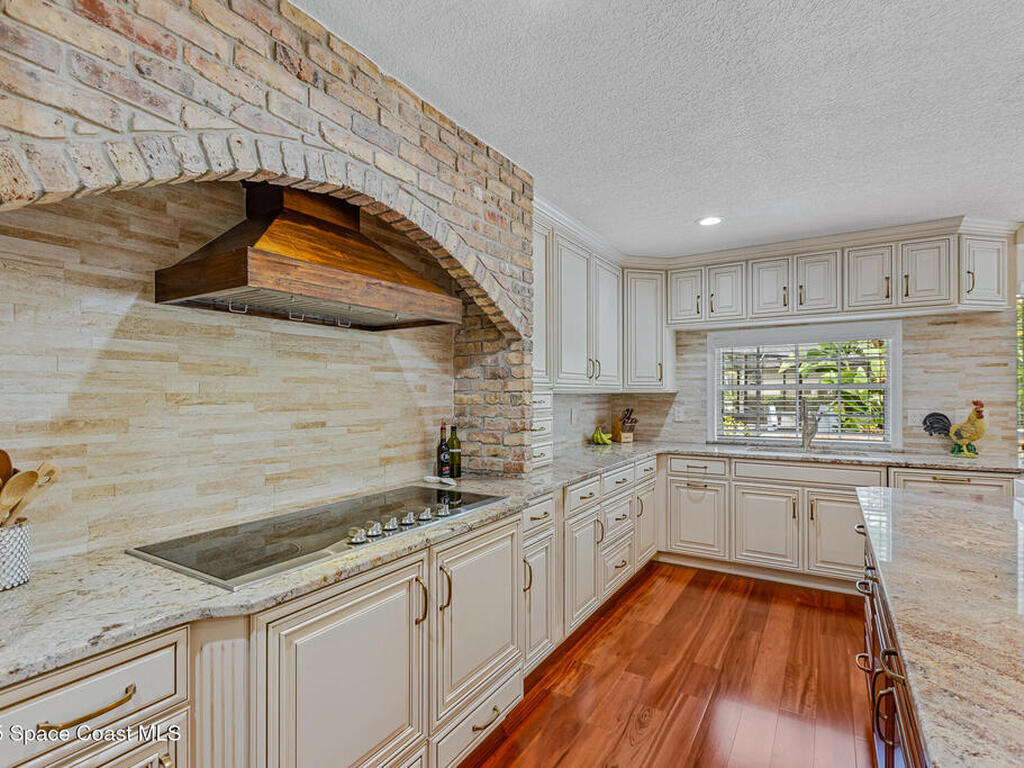 2551 Cross Country Drive, Port Orange, FL 32128