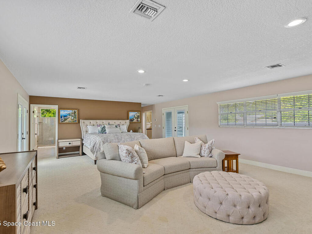 2551 Cross Country Drive, Port Orange, FL 32128