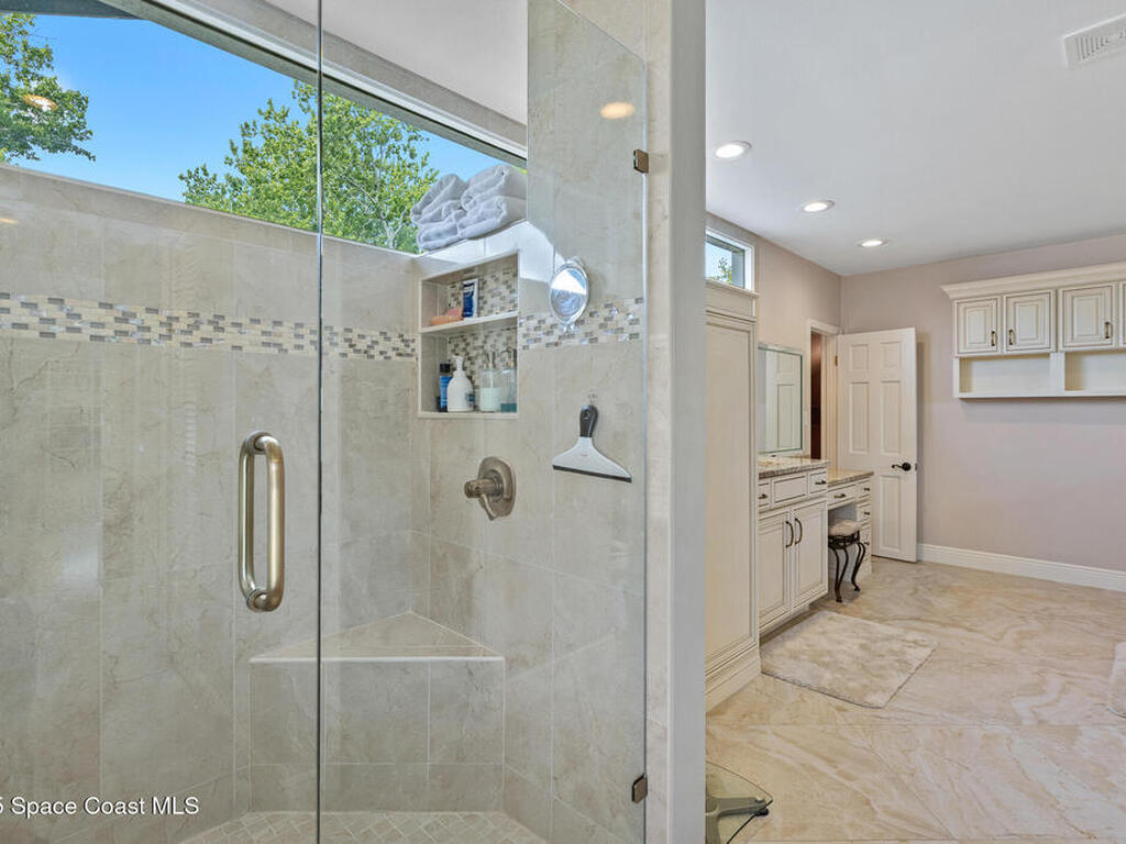 2551 Cross Country Drive, Port Orange, FL 32128