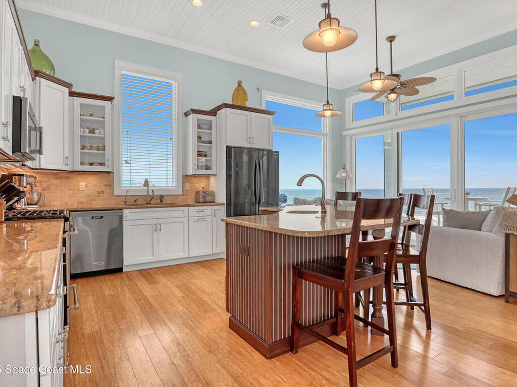 789 Shell Street, Satellite Beach, FL 32937