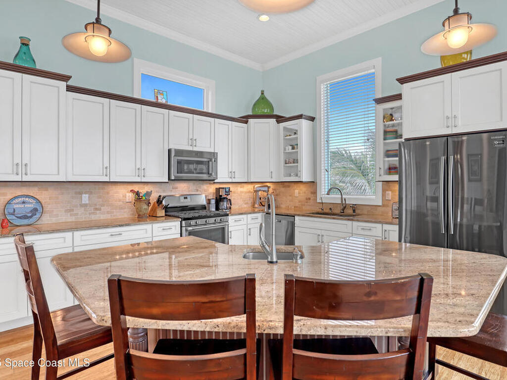 789 Shell Street, Satellite Beach, FL 32937