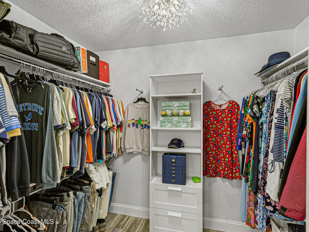 2030 Porpoise Street, Merritt Island, FL 32952