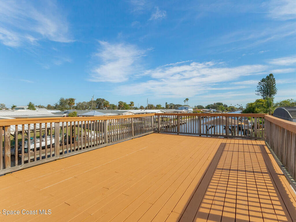 2030 Porpoise Street, Merritt Island, FL 32952