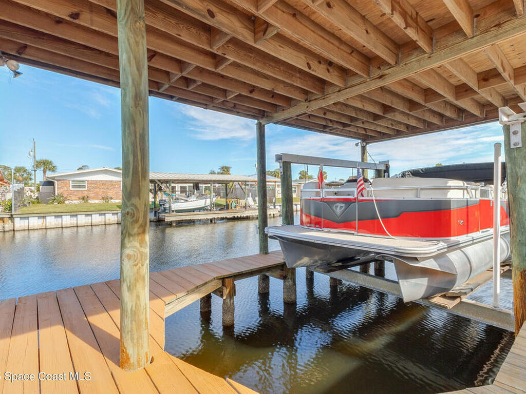 2030 Porpoise Street, Merritt Island, FL 32952