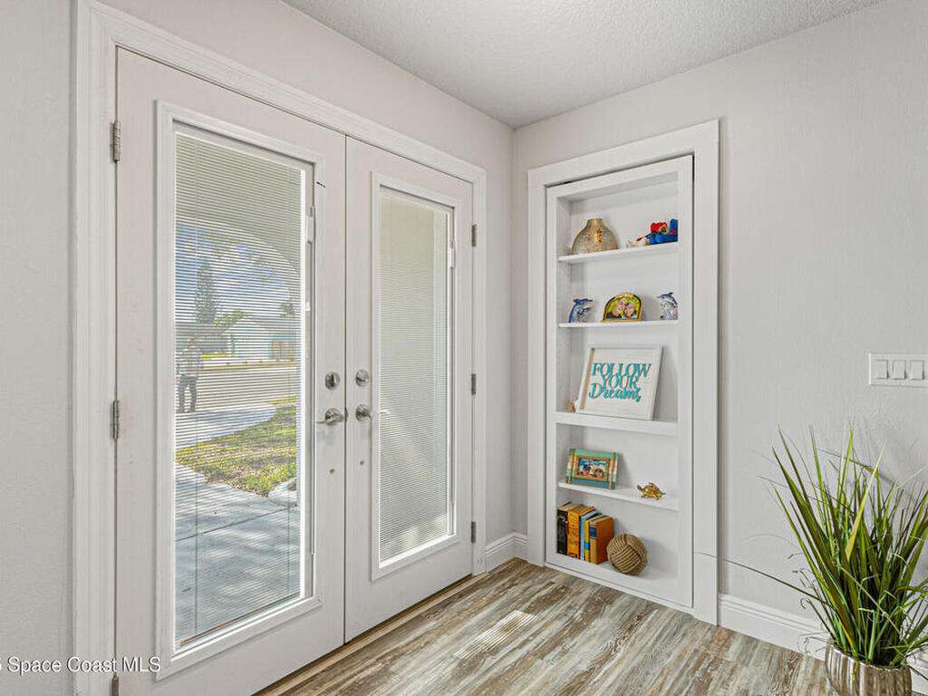 2030 Porpoise Street, Merritt Island, FL 32952