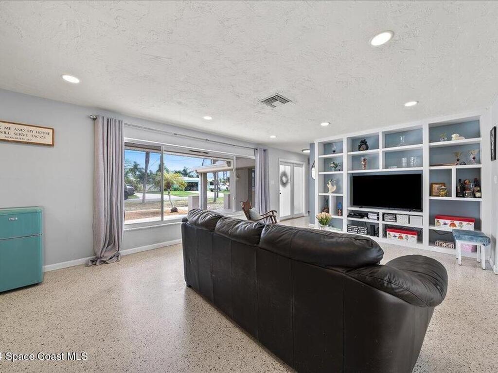 446 Sandpiper Drive, Satellite Beach, FL 32937