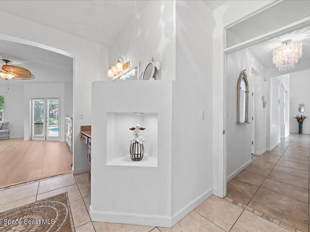 1085 Mercedes Drive, Merritt Island, FL 32952