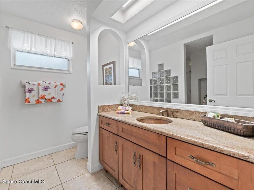 1085 Mercedes Drive, Merritt Island, FL 32952