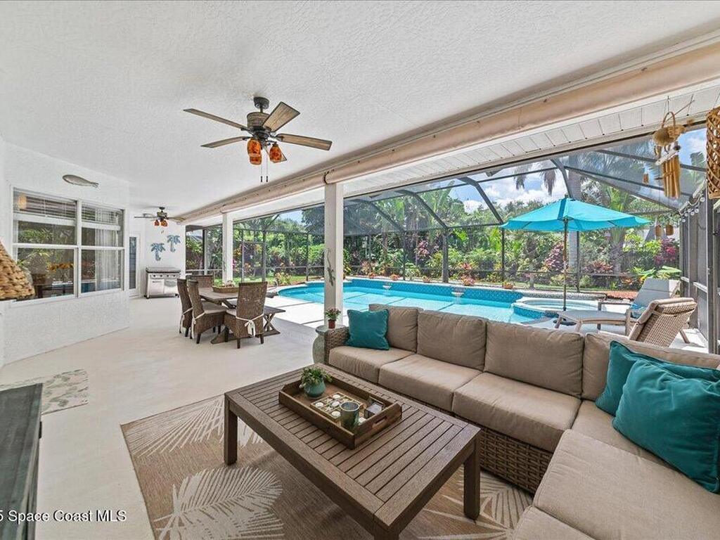 1085 Mercedes Drive, Merritt Island, FL 32952