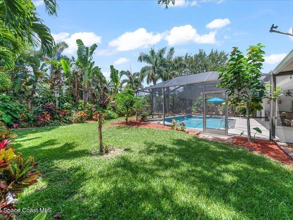 1085 Mercedes Drive, Merritt Island, FL 32952