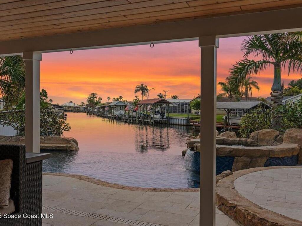 285 Diana Boulevard, Merritt Island, FL 32953