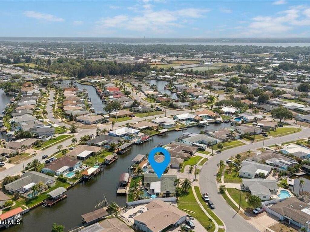 285 Diana Boulevard, Merritt Island, FL 32953