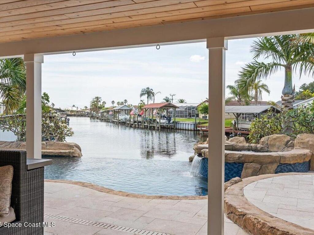 285 Diana Boulevard, Merritt Island, FL 32953
