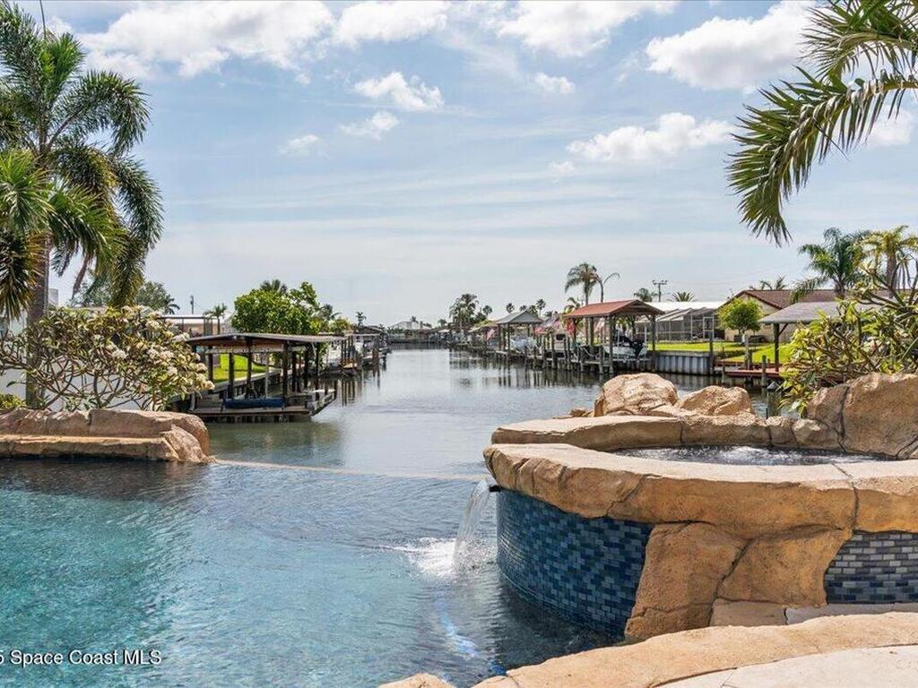 285 Diana Boulevard, Merritt Island, FL 32953