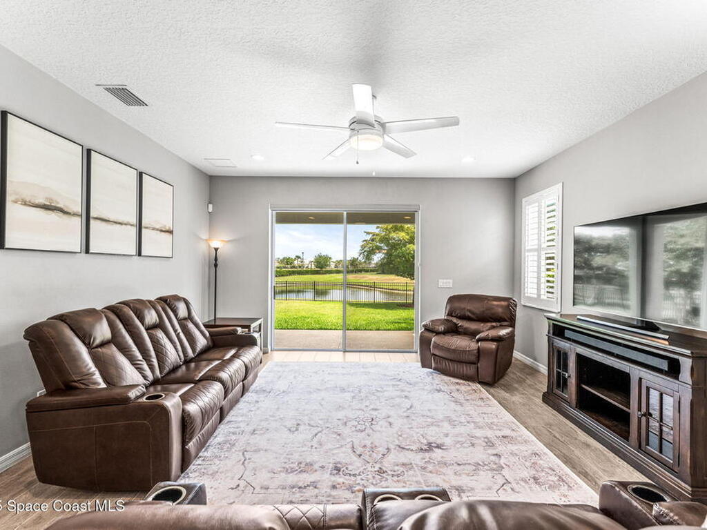 2932 Casterton Drive, Melbourne, FL 32940
