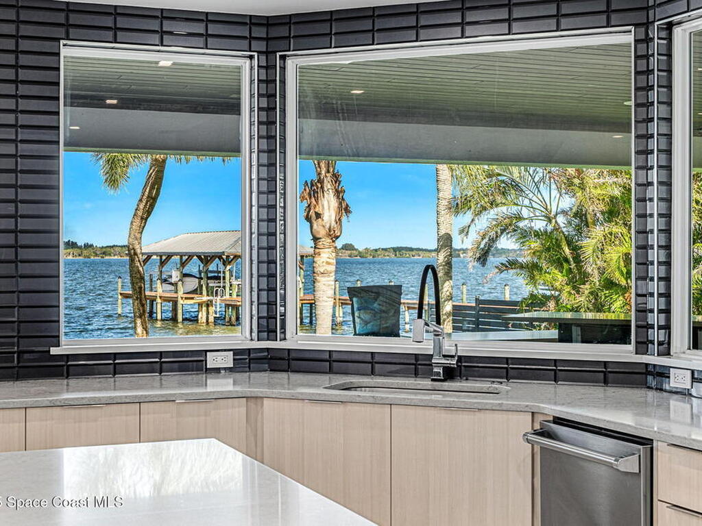 6225 Capstan Court, Rockledge, FL 32955