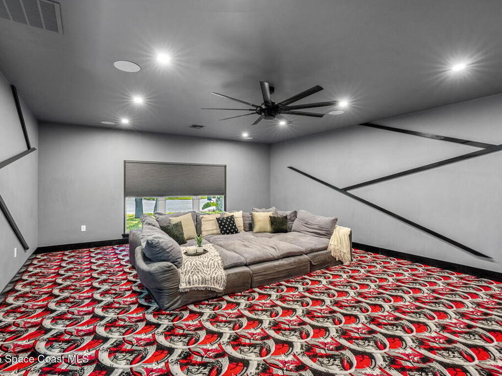 6225 Capstan Court, Rockledge, FL 32955