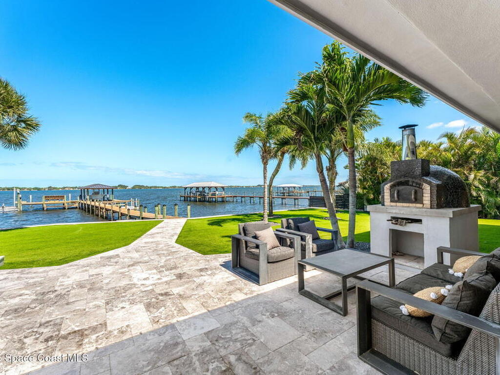 6225 Capstan Court, Rockledge, FL 32955