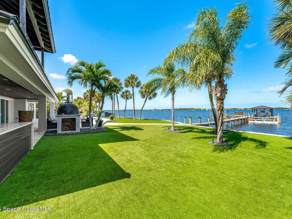 6225 Capstan Court, Rockledge, FL 32955