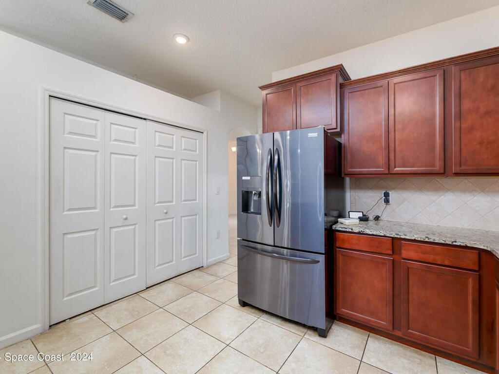 632 Stonebriar Drive, Palm Bay, FL 32909