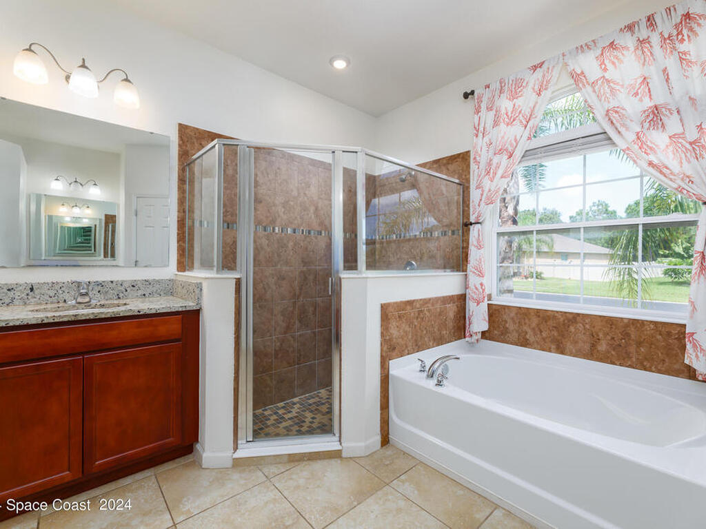 632 Stonebriar Drive, Palm Bay, FL 32909