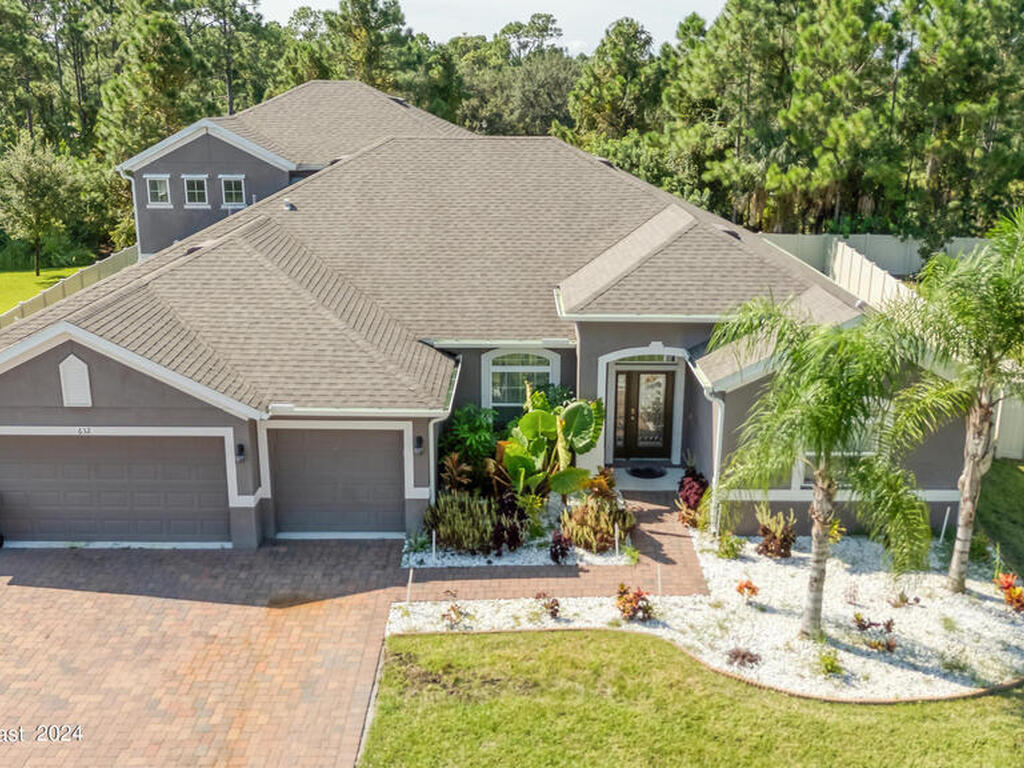 632 Stonebriar Drive, Palm Bay, FL 32909