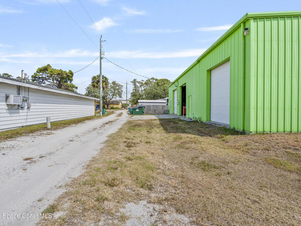 1536 Cypress Avenue, Melbourne, FL 32935